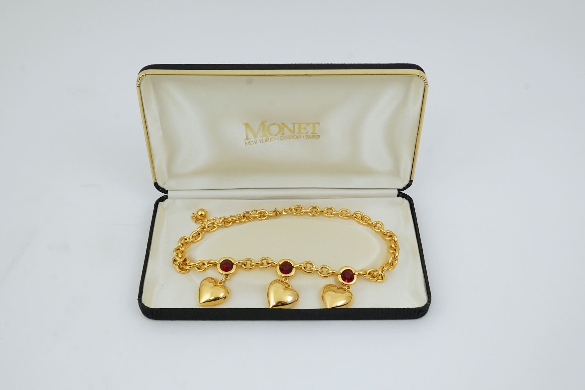 A selection of Monet vintage costume jewellery, 9 pieces.